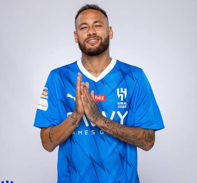 内马尔伤愈复出，晋级首场表现抢眼，巴塞罗那球迷欢呼！